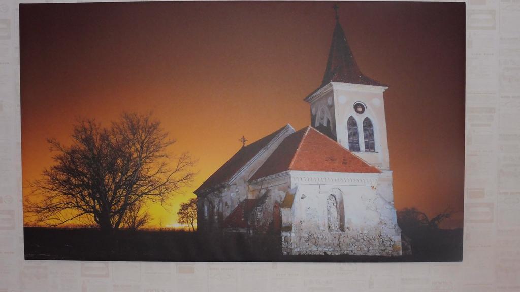 Penzion U Žabáka Mikulov Exterior foto